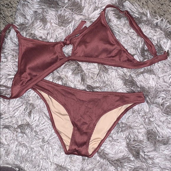 ❤️❤️Like New Cupshe Bikini❤️❤️ - Picture 1 of 7